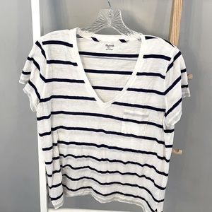 2 Madewell T-shirts sz L